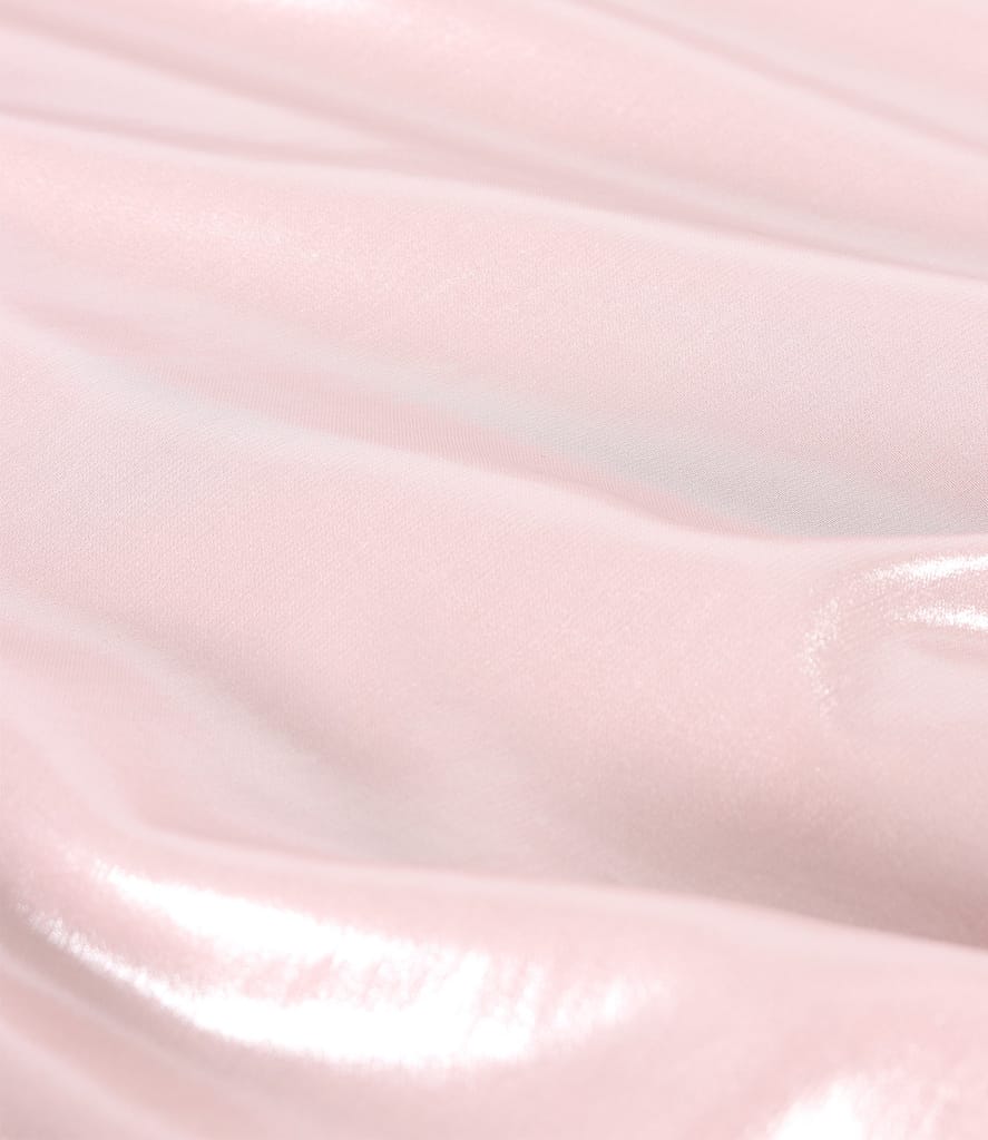 Capa din voal sidefat