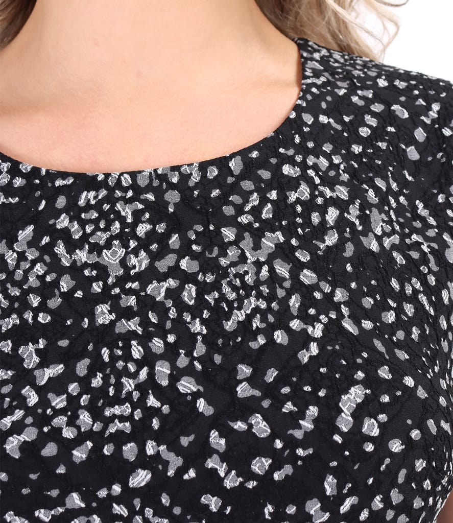 Rochie eleganta din brocart elastic imprimat