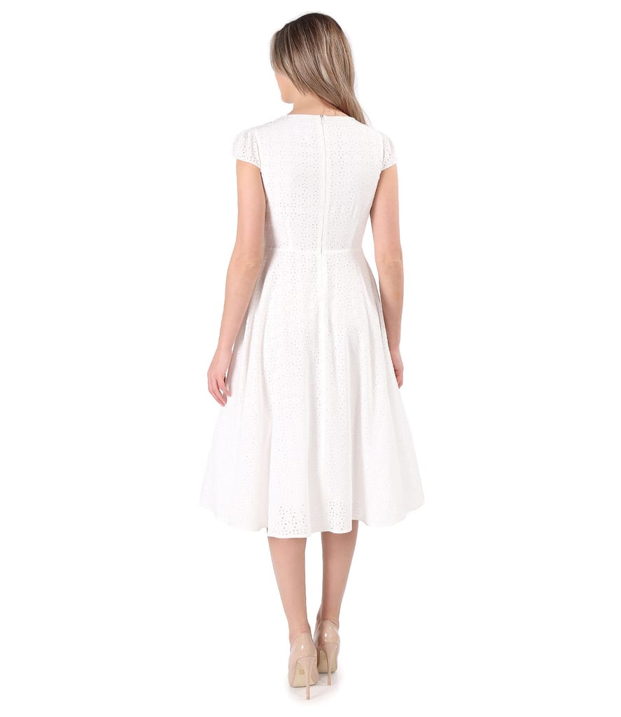 Rochie midi din broderie sparta de viscoza