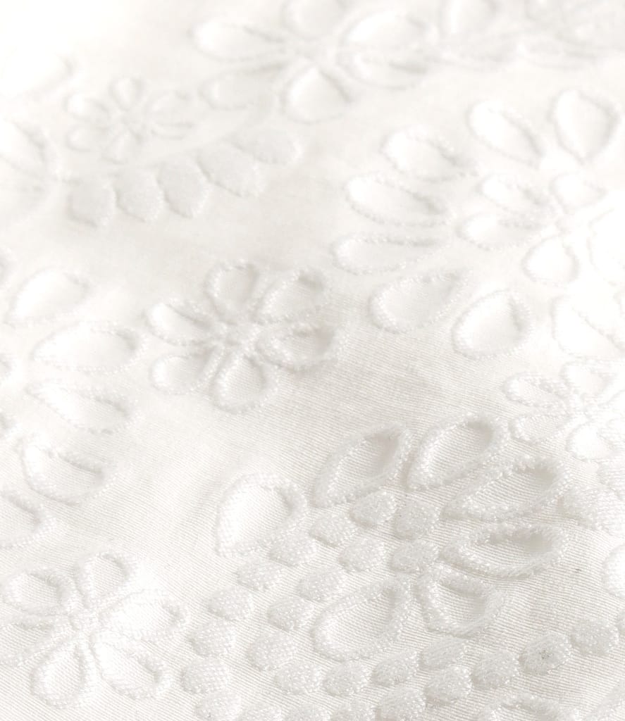 Rochie eleganta din brocard cu motive florale