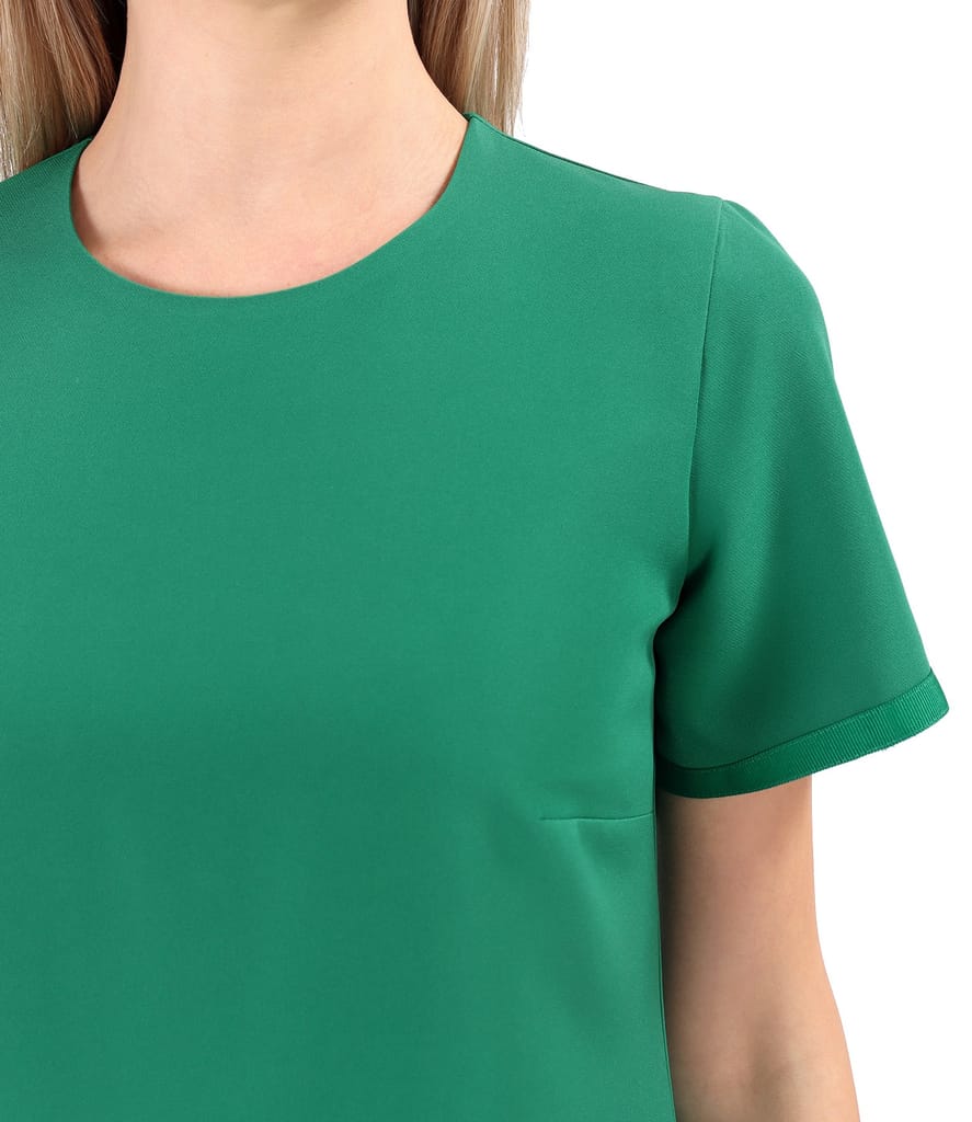 Rochie eleganta cu volan si cu banda din rips satinat la terminatie