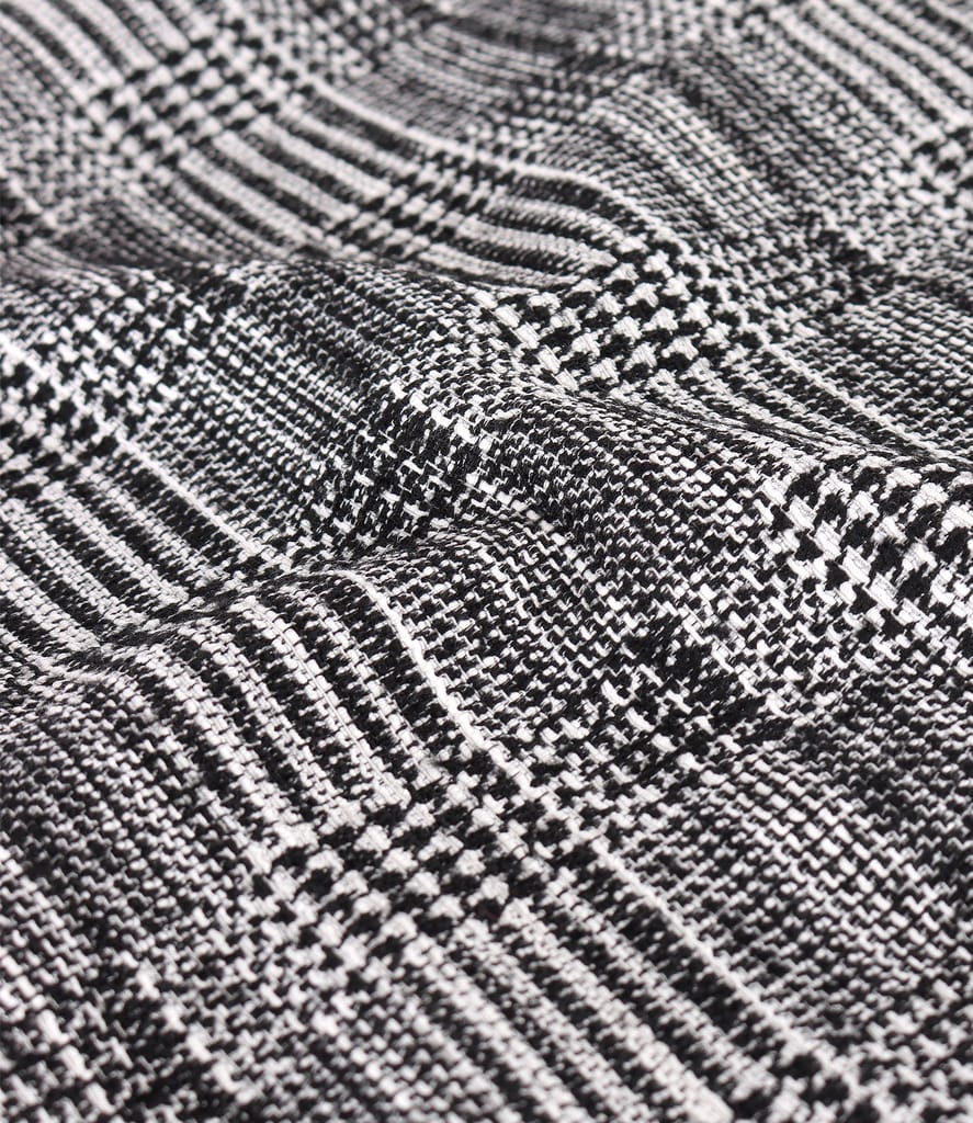 Rochie din stofa texturata in carouri