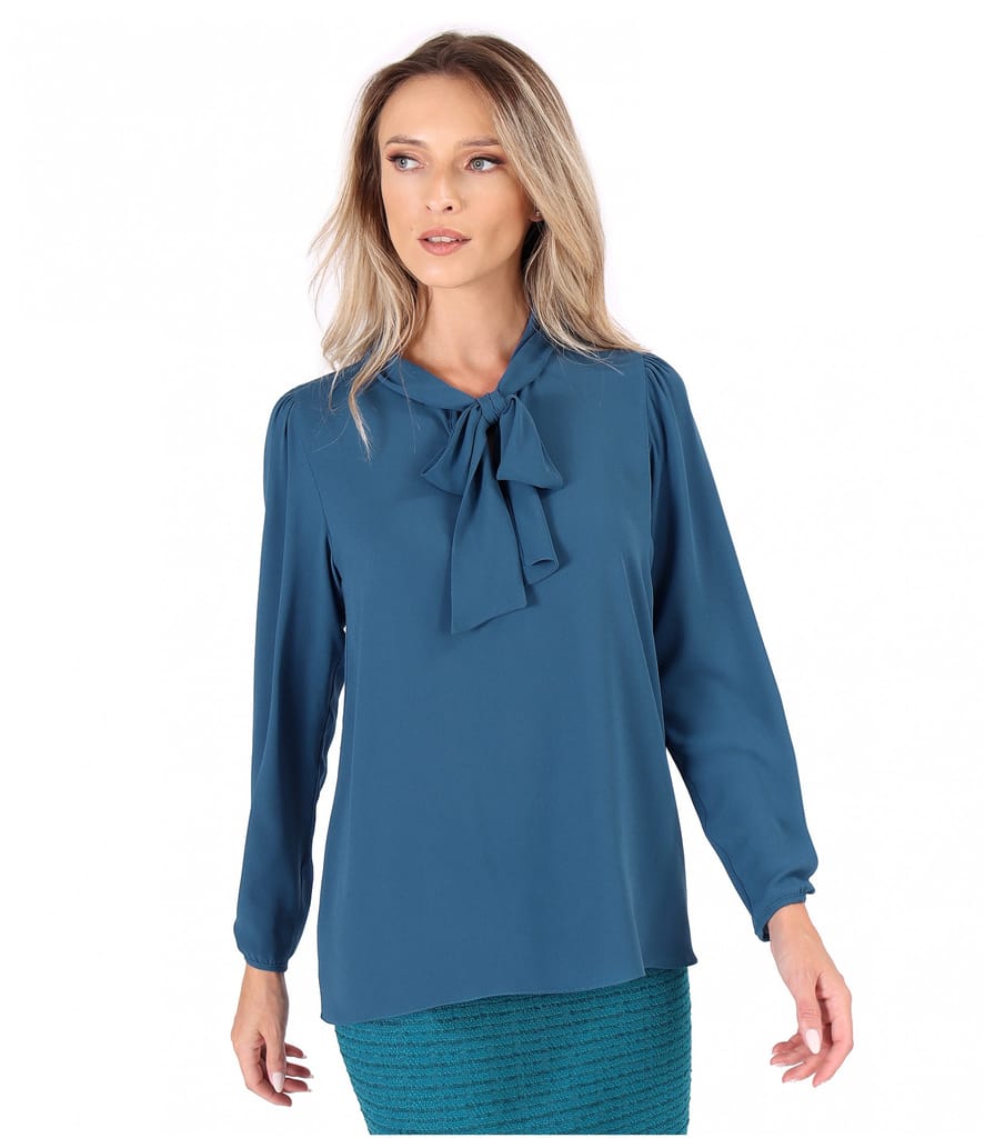 Bluza cu maneci lungi si guler tip esarfa