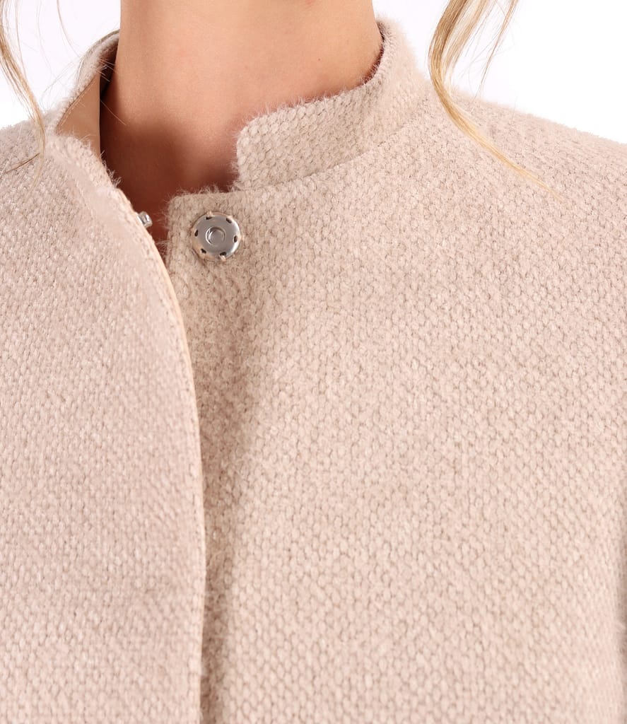 Jacheta eleganta din bucle cu guler stei