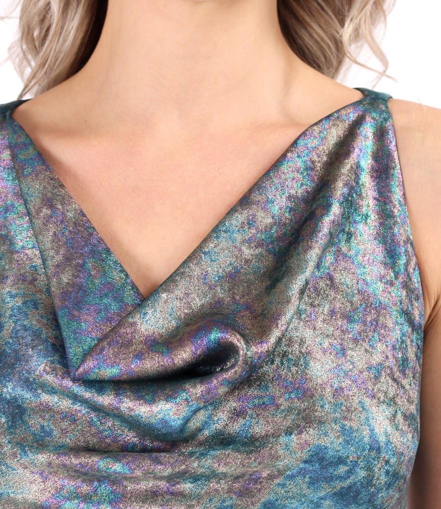 Rochie midi pe bie din crep cu efect sidefat