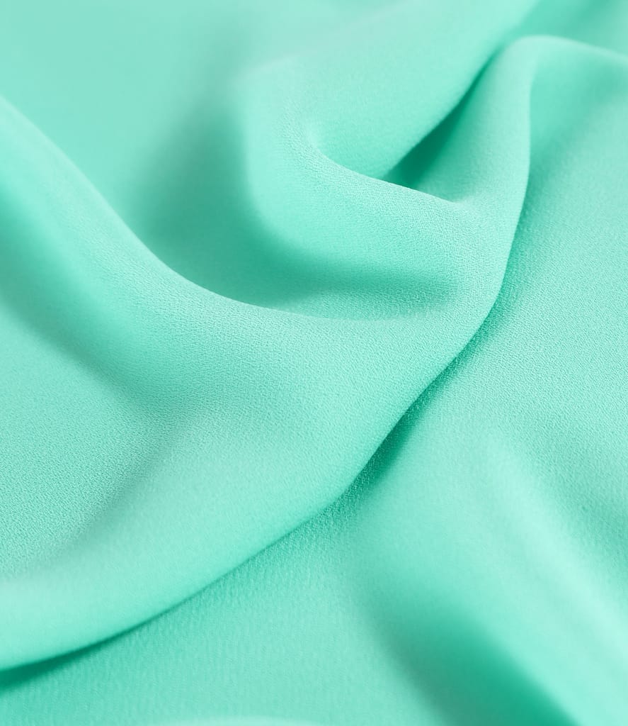 Bluza cu maneci lungi si guler tip esarfa