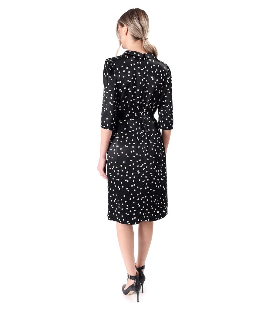 Rochie eleganta cu guler din viscoza satinata cu buline si brosa detasabila