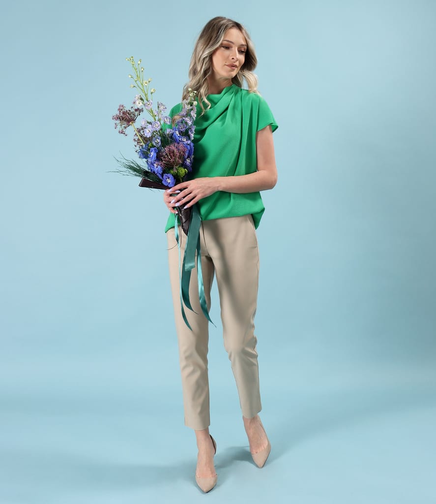 Pantaloni din bumbac elastic cu banda elastica decorativa