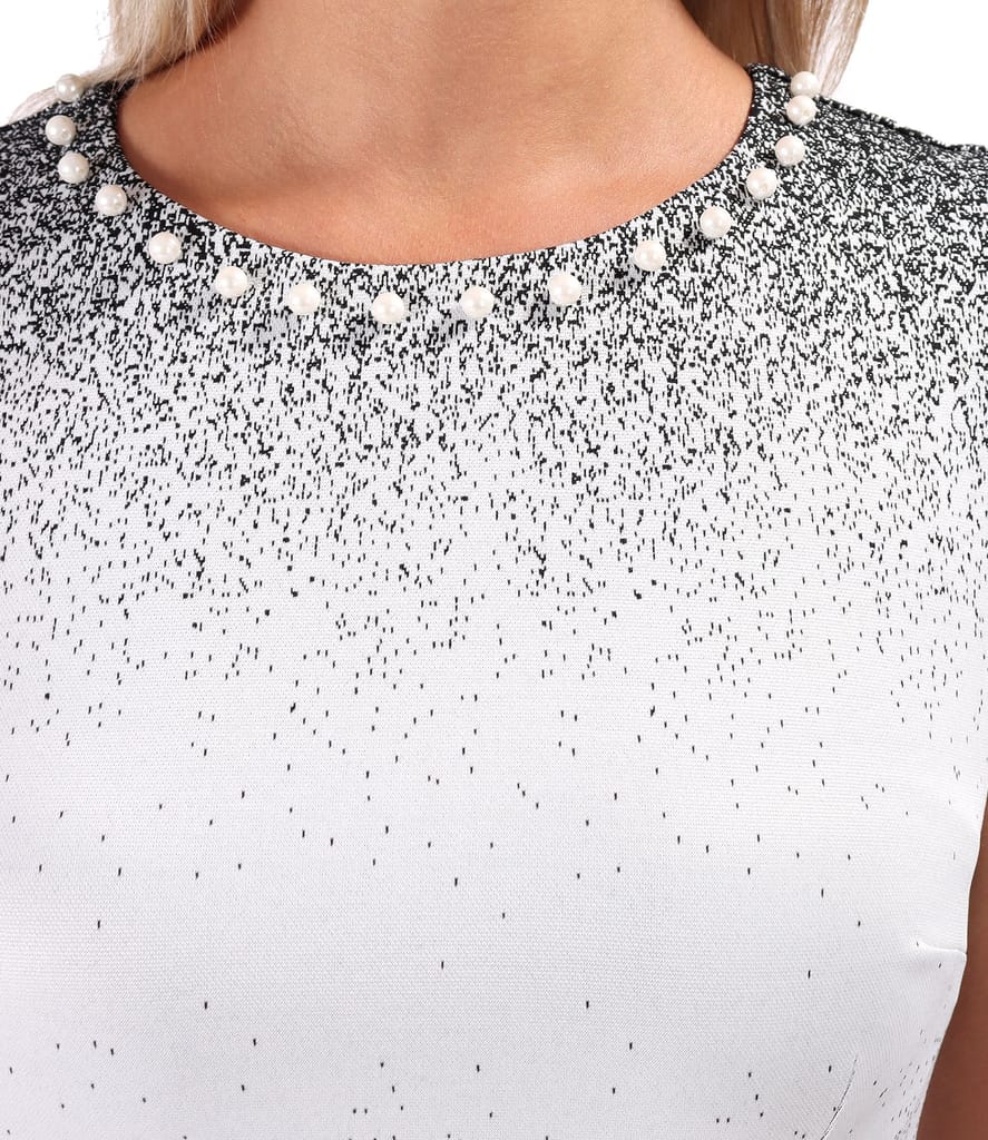 Rochie eleganta din jerse elastic plin cu perle la decolteu