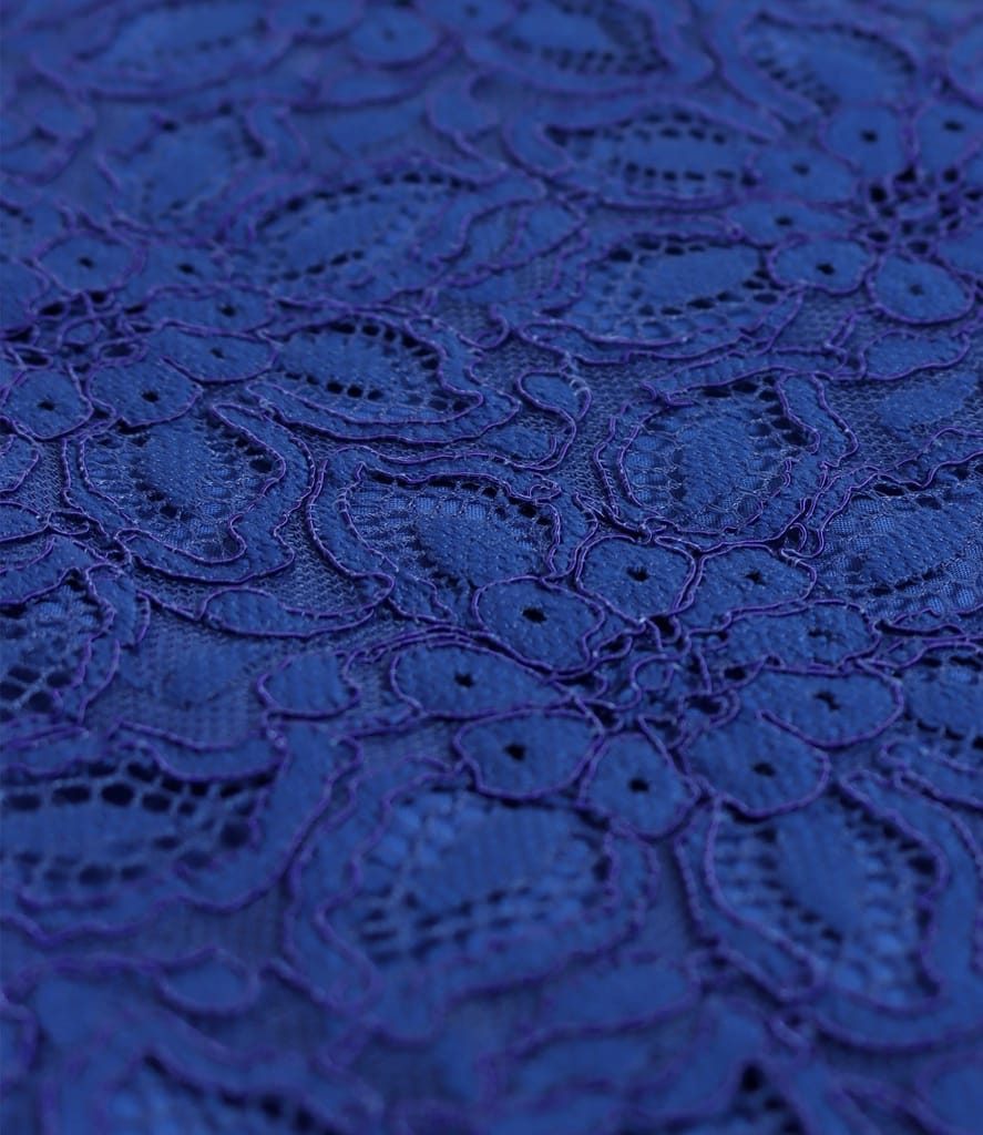 Rochie eleganta din dantela plina de bumbac cu motive florale