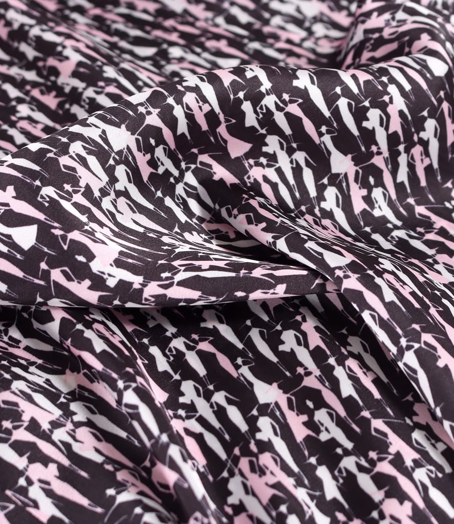 Bluza lejera din satin imprimat