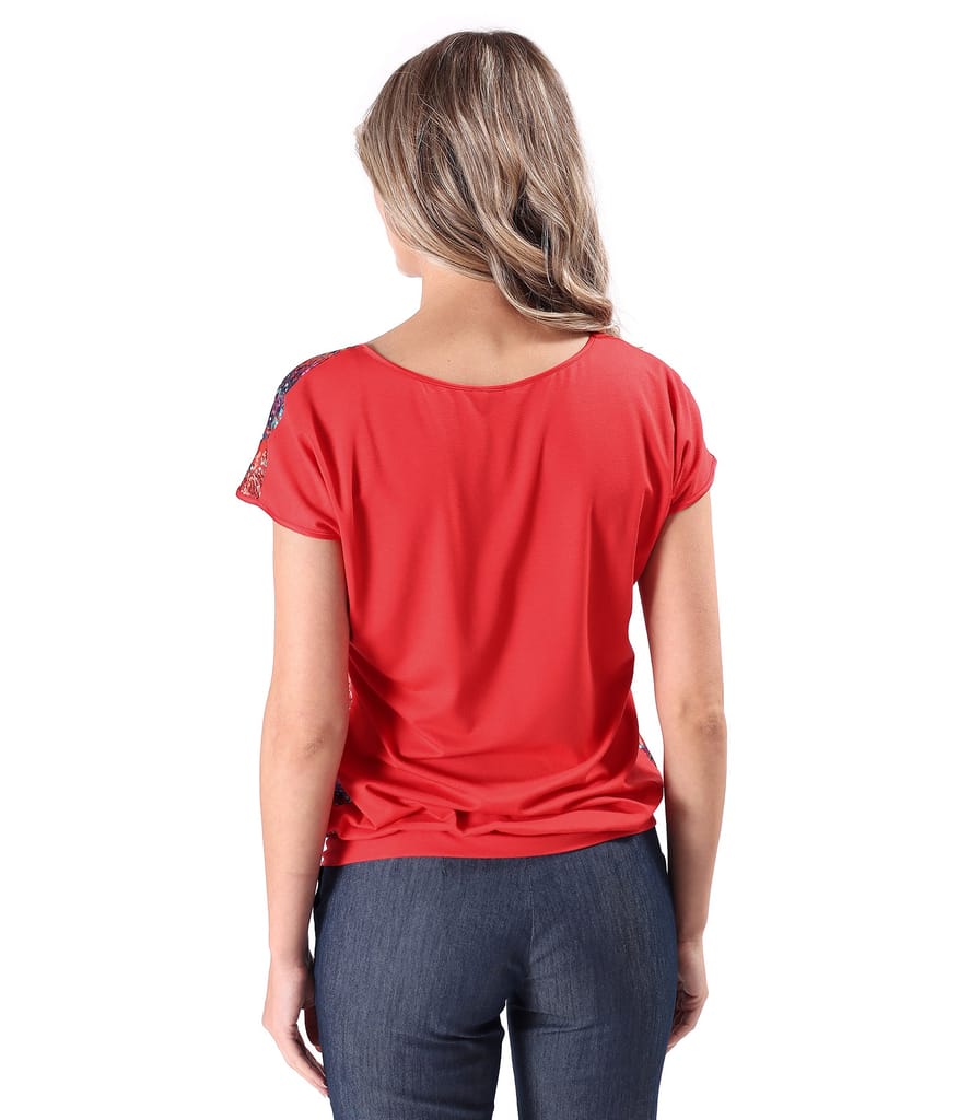 Bluza lejera cu fata din matase naturala imprimata cu motive geometrice