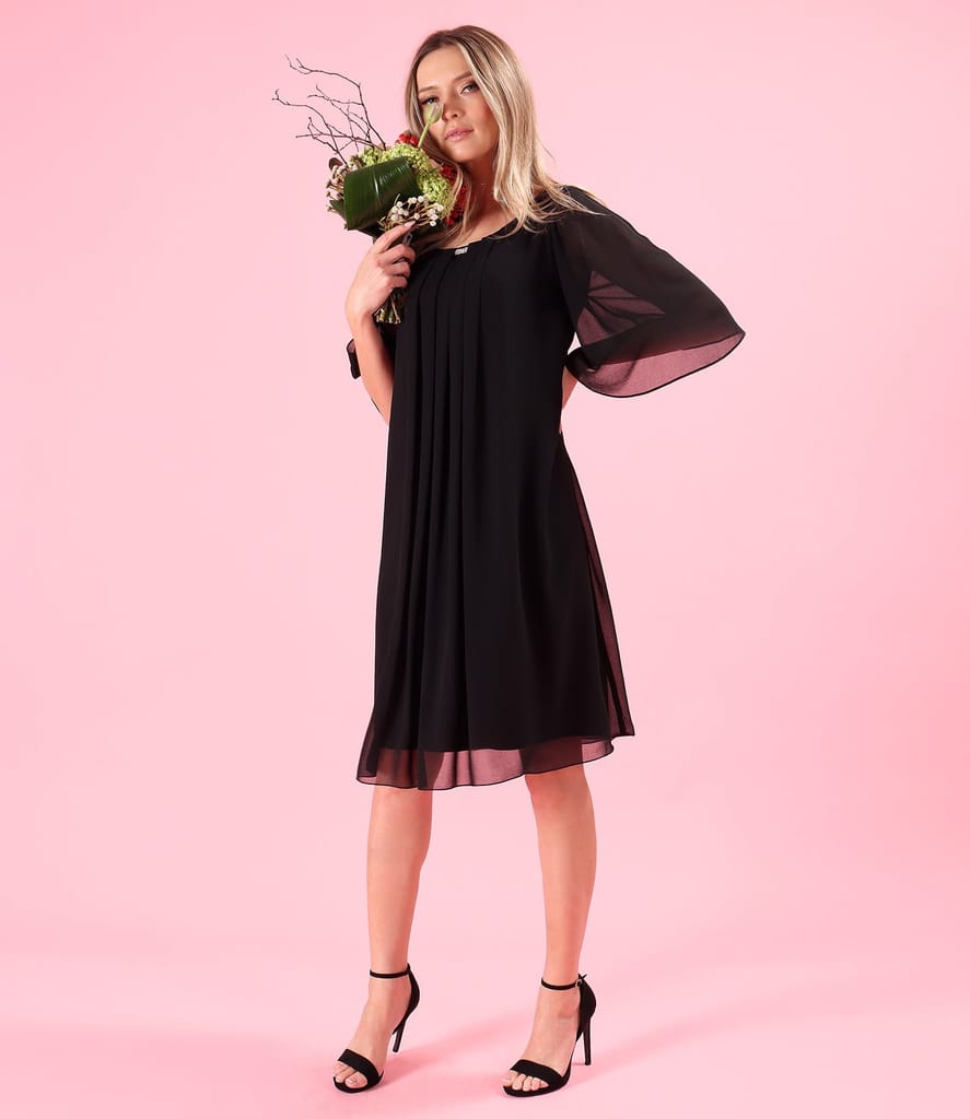 Rochie de ocazie din voal uni cu maneci evazate