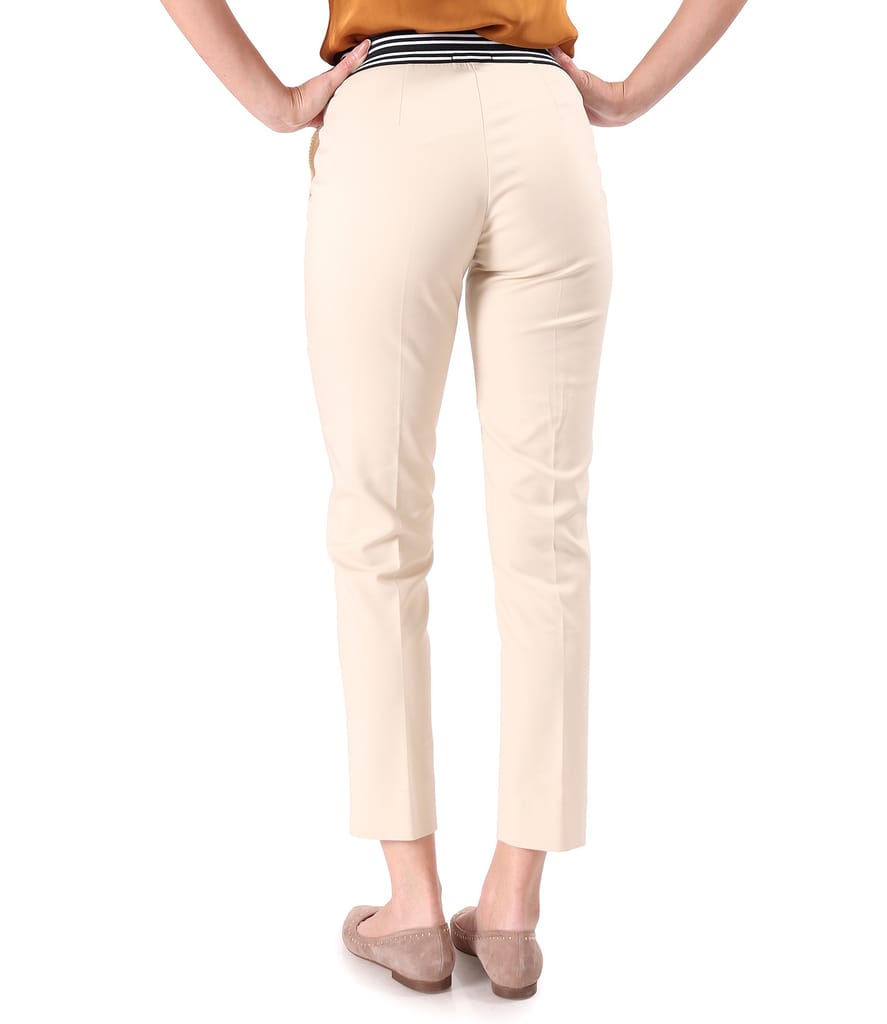 Pantaloni din bumbac elastic cu banda elastica decorativa