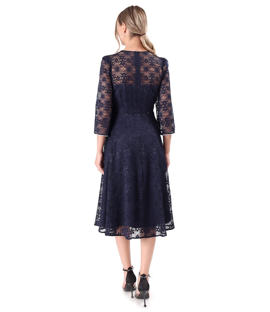 Rochie de ocazie din dantela cu motive florale