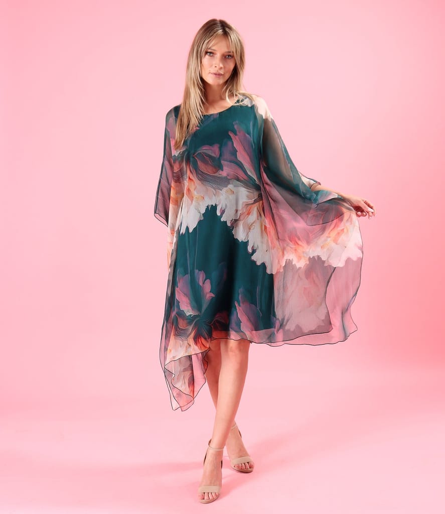 Rochie fluture din voal de matase naturala imprimata cu motive florale