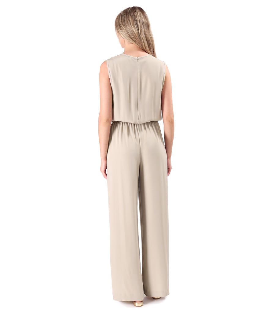 Salopeta eleganta cu lant decorativ in talie