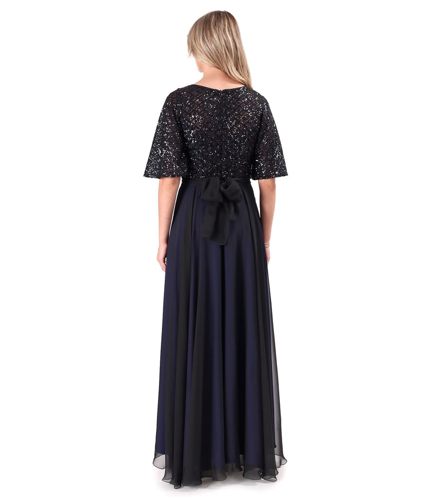 Rochie lunga de ocazie din voal cu bust si maneci din paiete