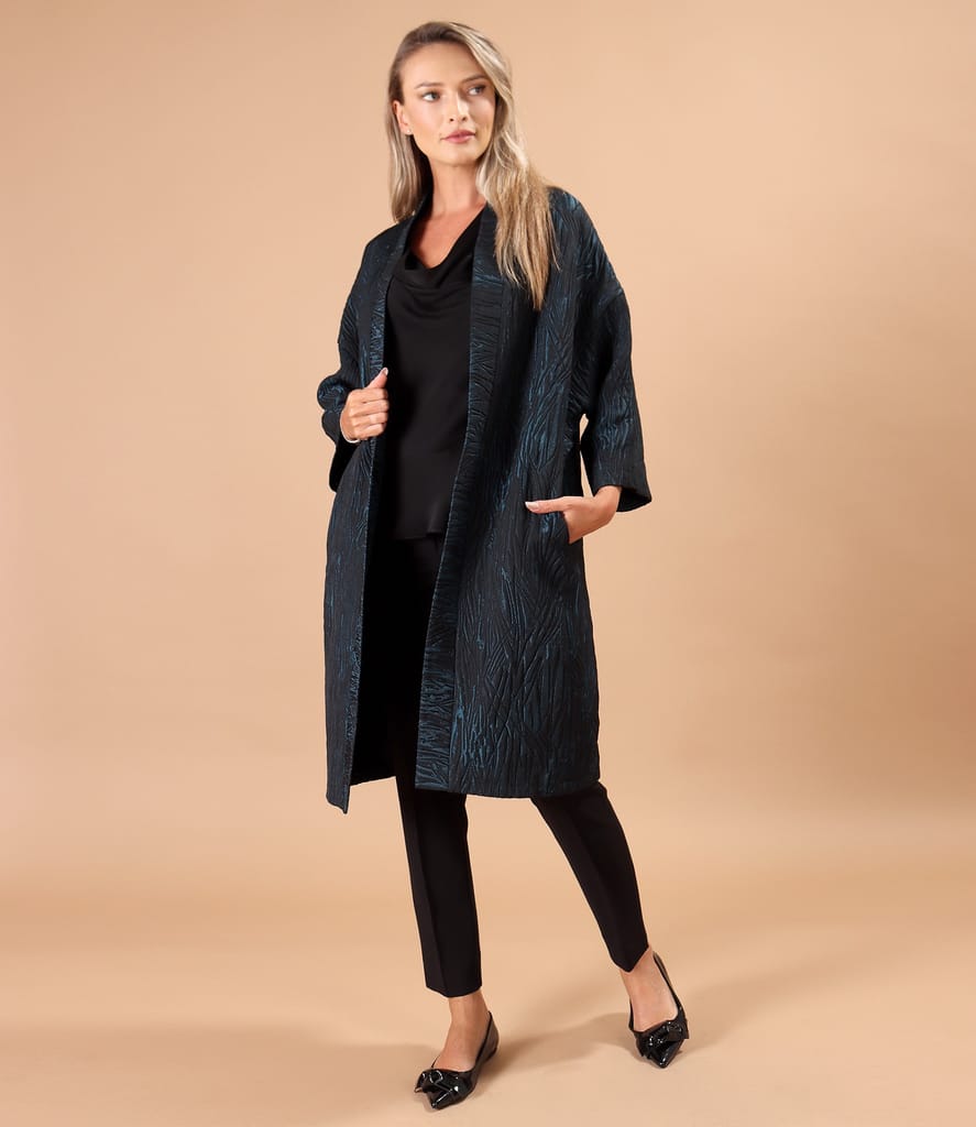 Jacheta oversize din brocart versatil cu pantaloni pana