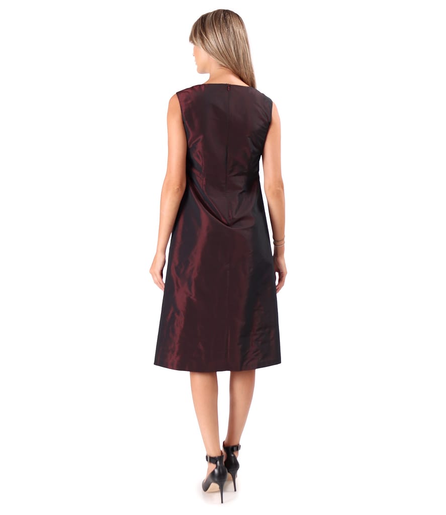 Rochie eleganta din tafta cu brosa detasabila in talie