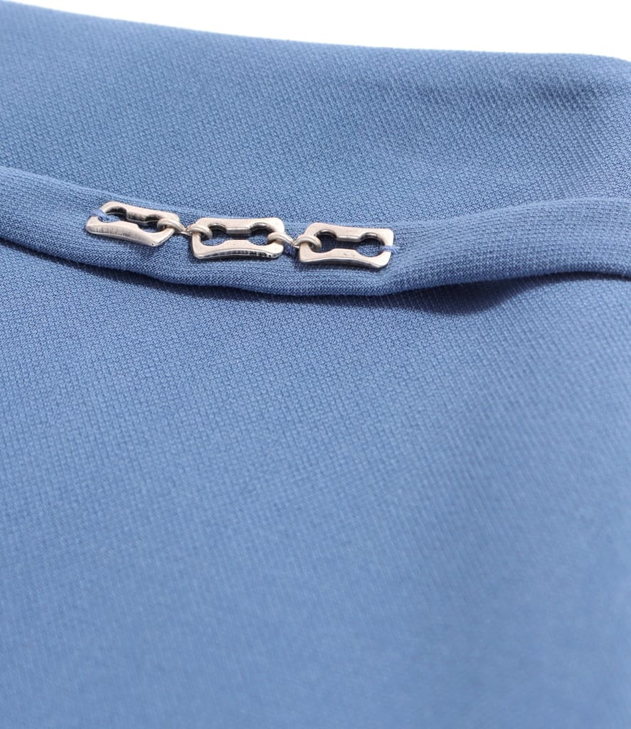 Fusta scurta evazata din stofa elastica cu viscoza