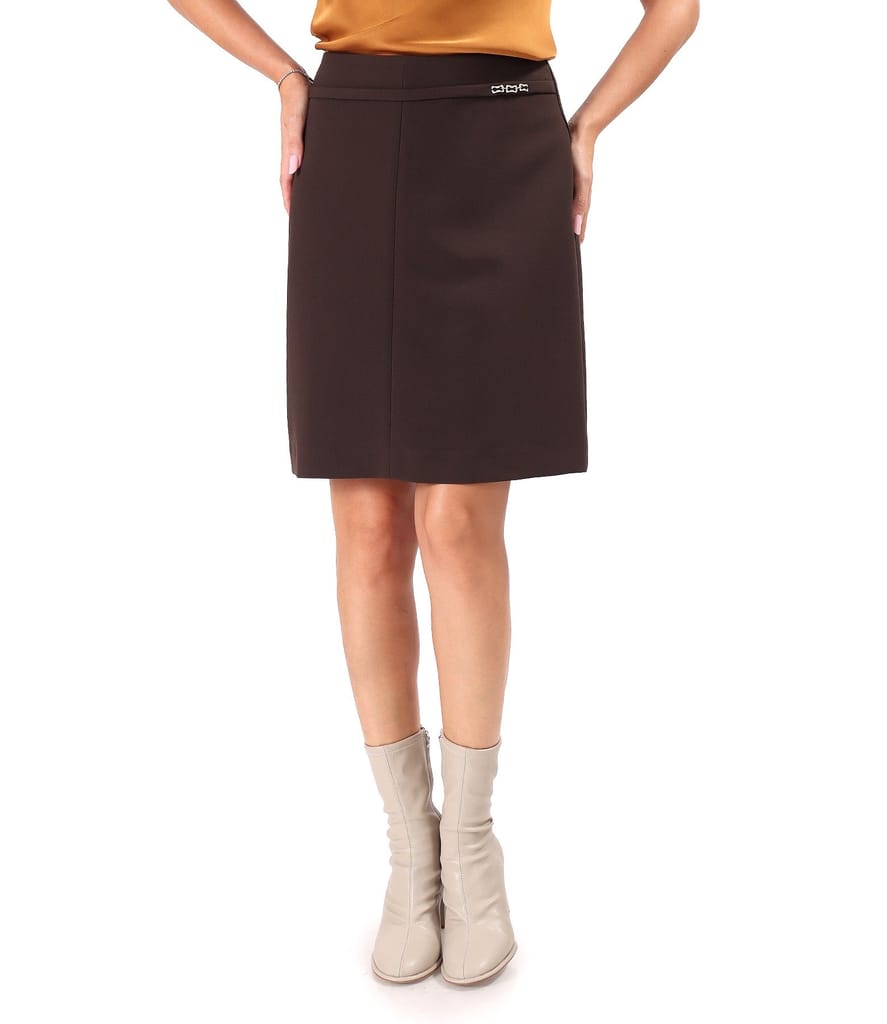 Fusta scurta evazata din stofa elastica cu viscoza