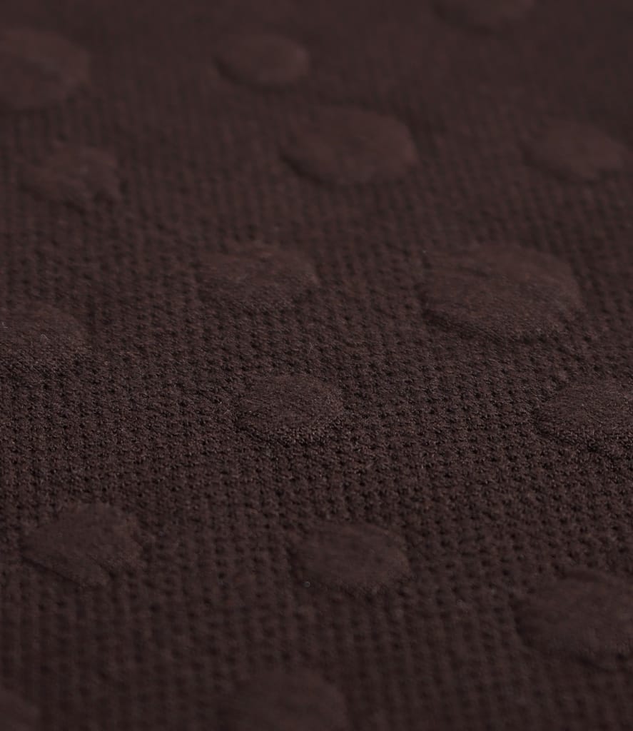 Rochie eleganta din jerse elastic gros cu buline tesute in relief