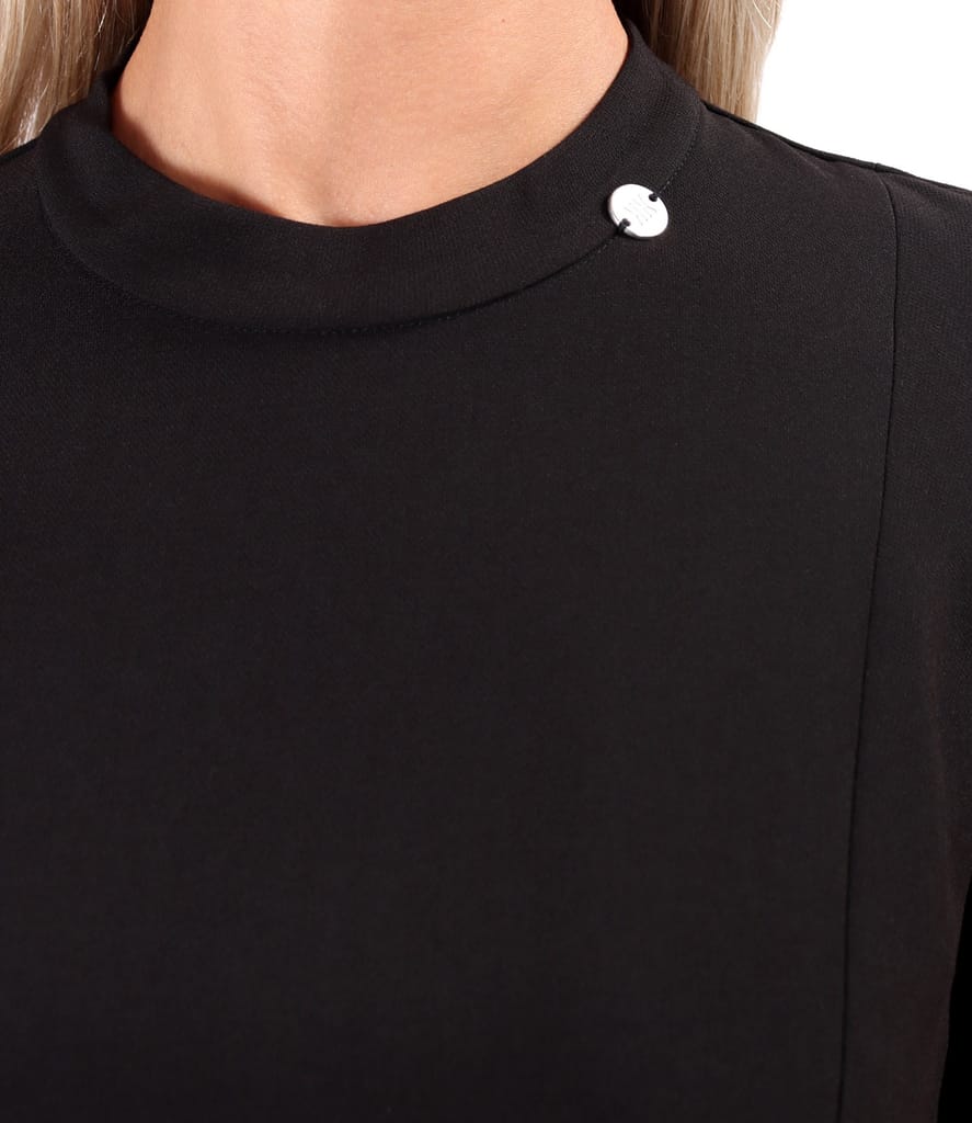 Rochie eleganta cu maneci lungi evazate