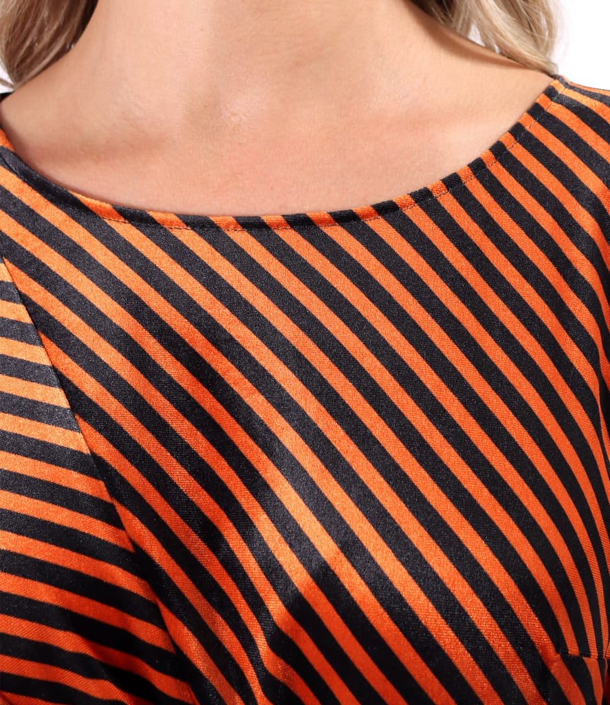 Rochie midi din catifea elastica cu dungi