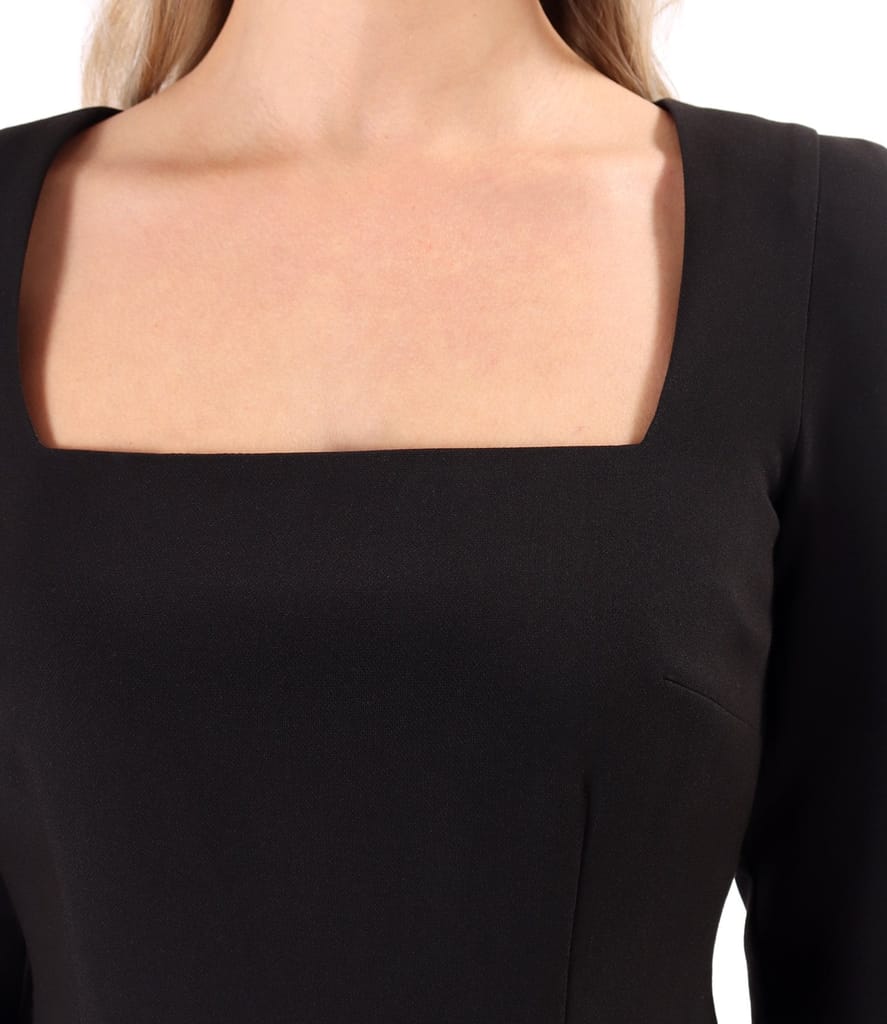 Rochie midi din stofa elastica cu maneci lungi