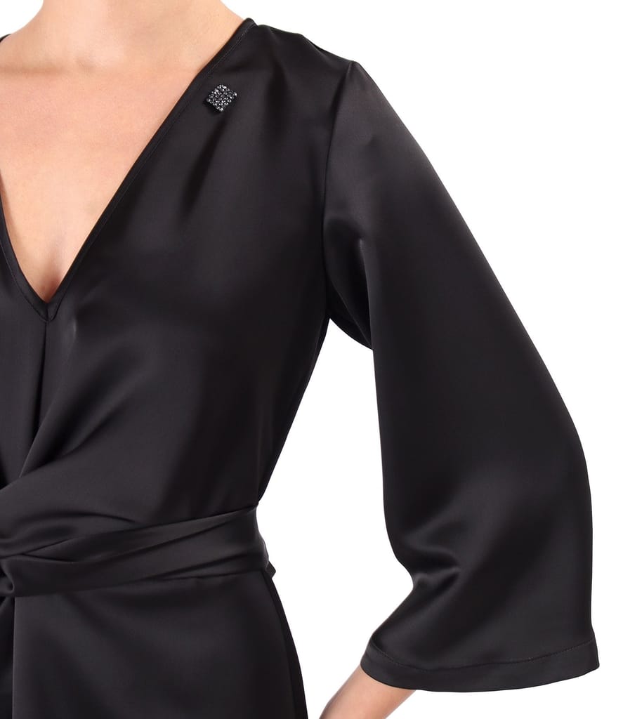 Rochie midi satinata cu cordon rasucit in talie