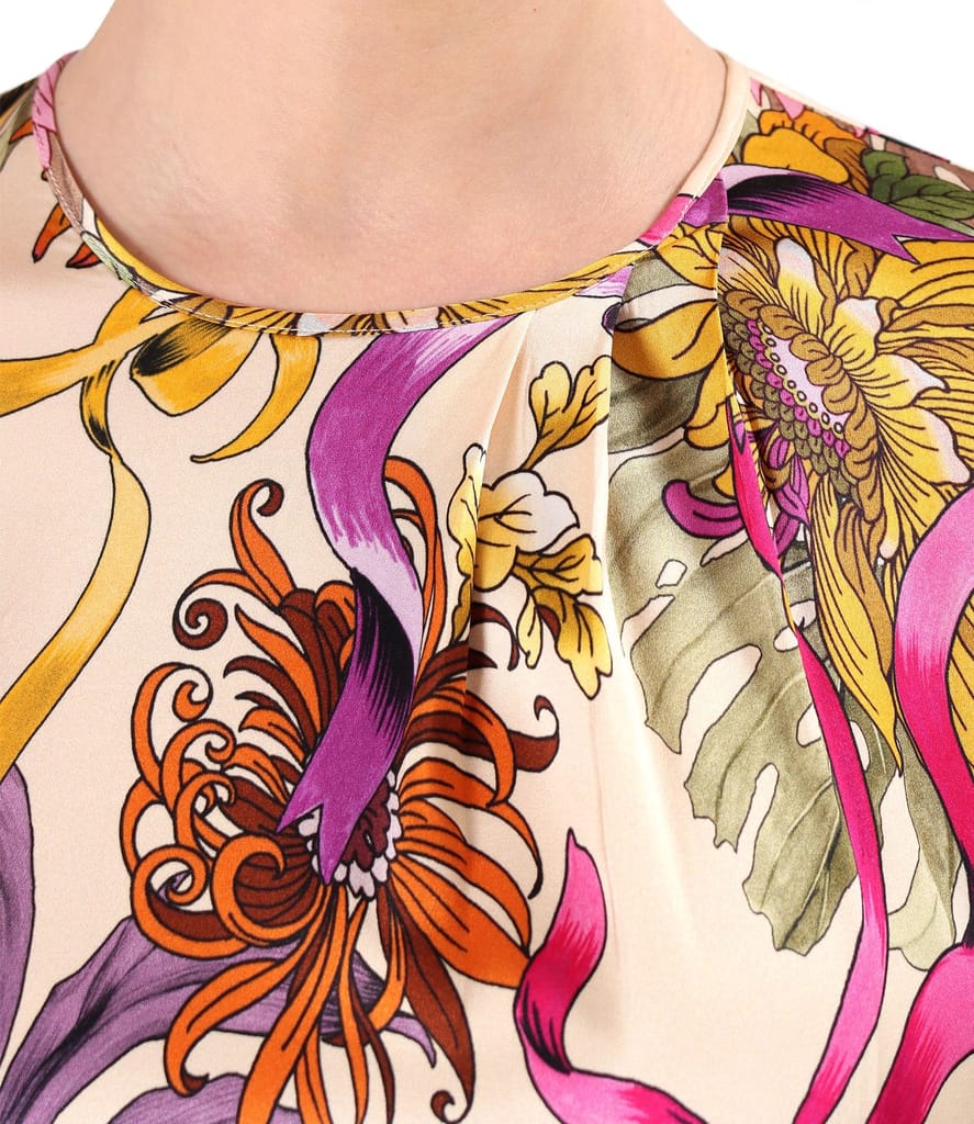 Bluza eleganta din viscoza satinata imprimata cu motive florale