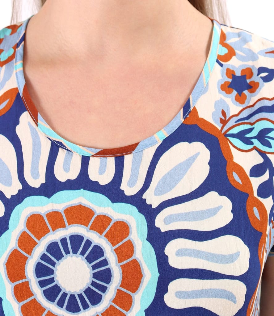 Rochie midi cu volane din viscoza imprimata