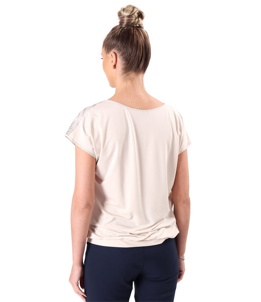 Bluza lejera cu fata din viscoza satinata cu motive geometrice