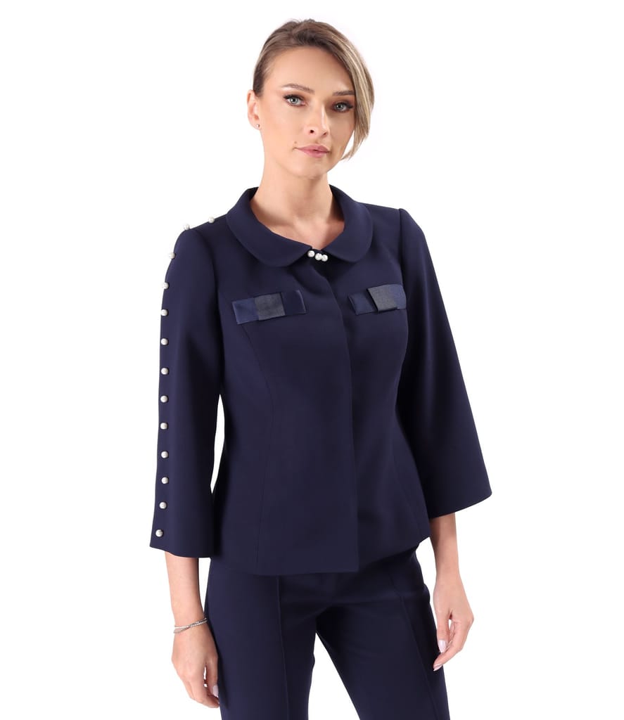 Sacou elegant cu perle decorative pe maneca dreapta