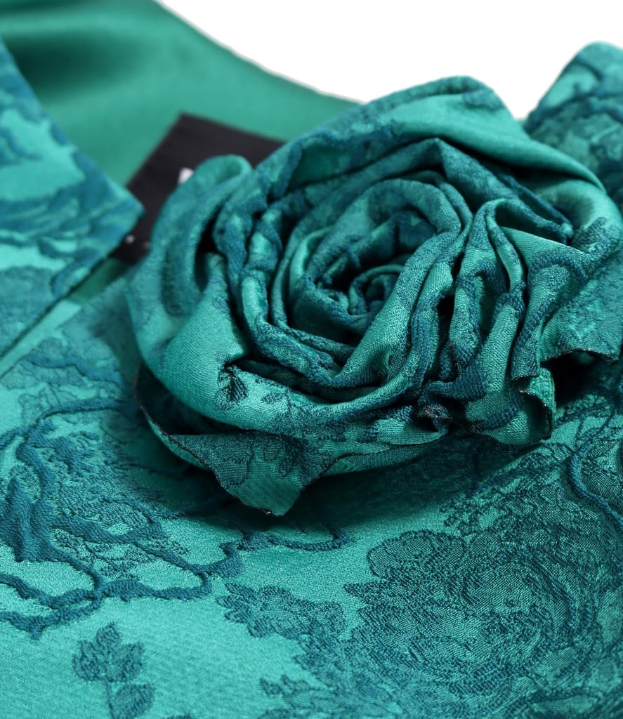Sacou elegant din brocart cu motive florale