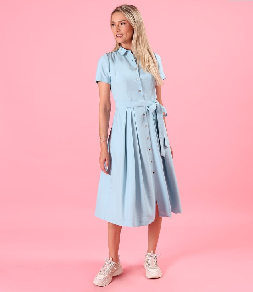 Rochie eleganta tip camasa din viscoza usor creponata