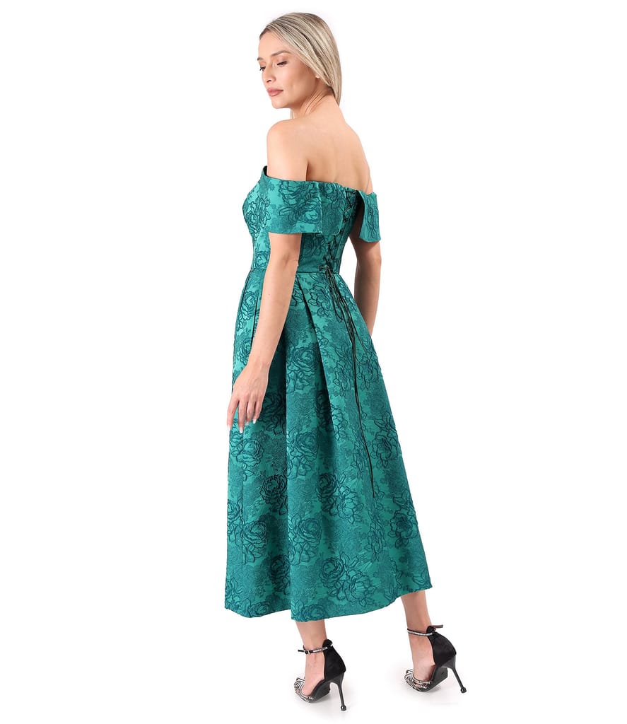 Rochie eleganta de seara cu umeri goi din brocart cu motive florale