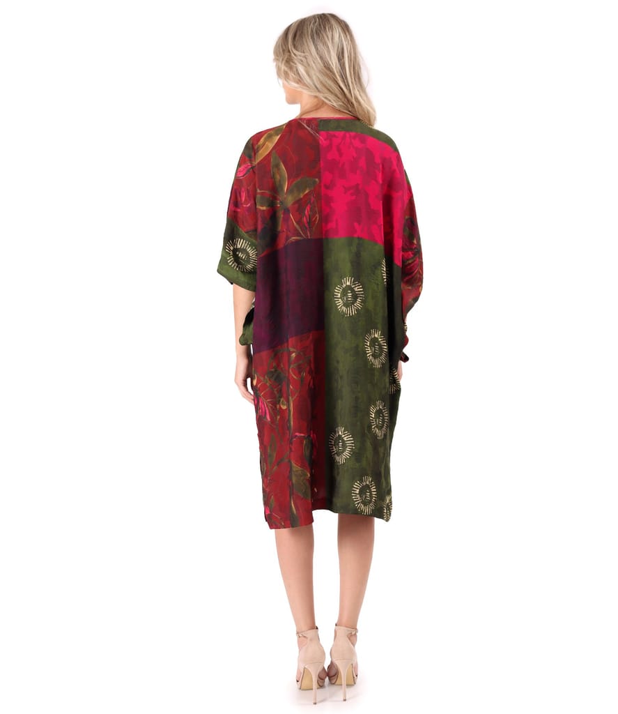 Rochie oversize din viscoza cu imprimeu artistic