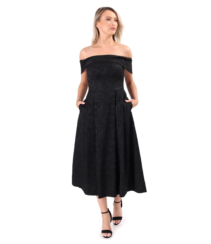 Rochie eleganta de seara cu umeri goi din brocart elastic cu motive florale