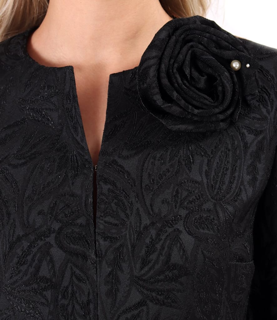 Sacou elegant din brocart elastic cu motive florale