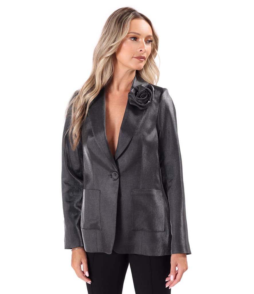 Sacou elegant satinat cu rever si floare decorativa