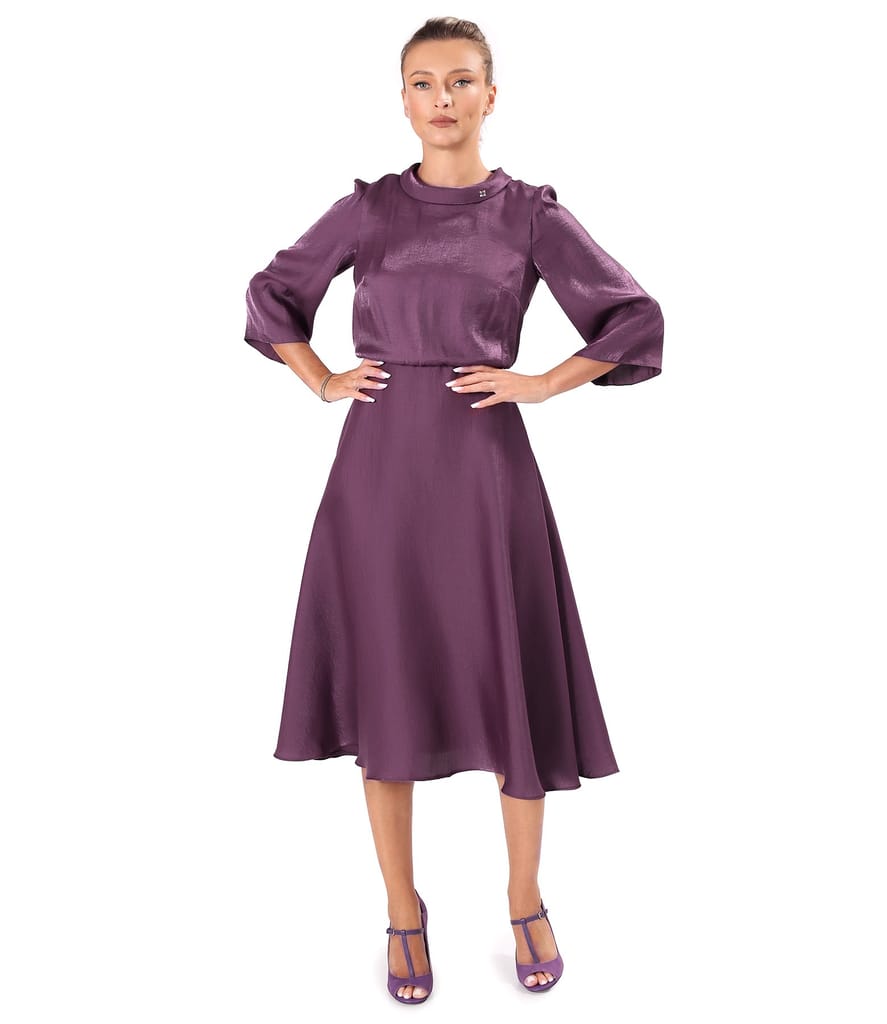 Rochie midi din tesatura satinata