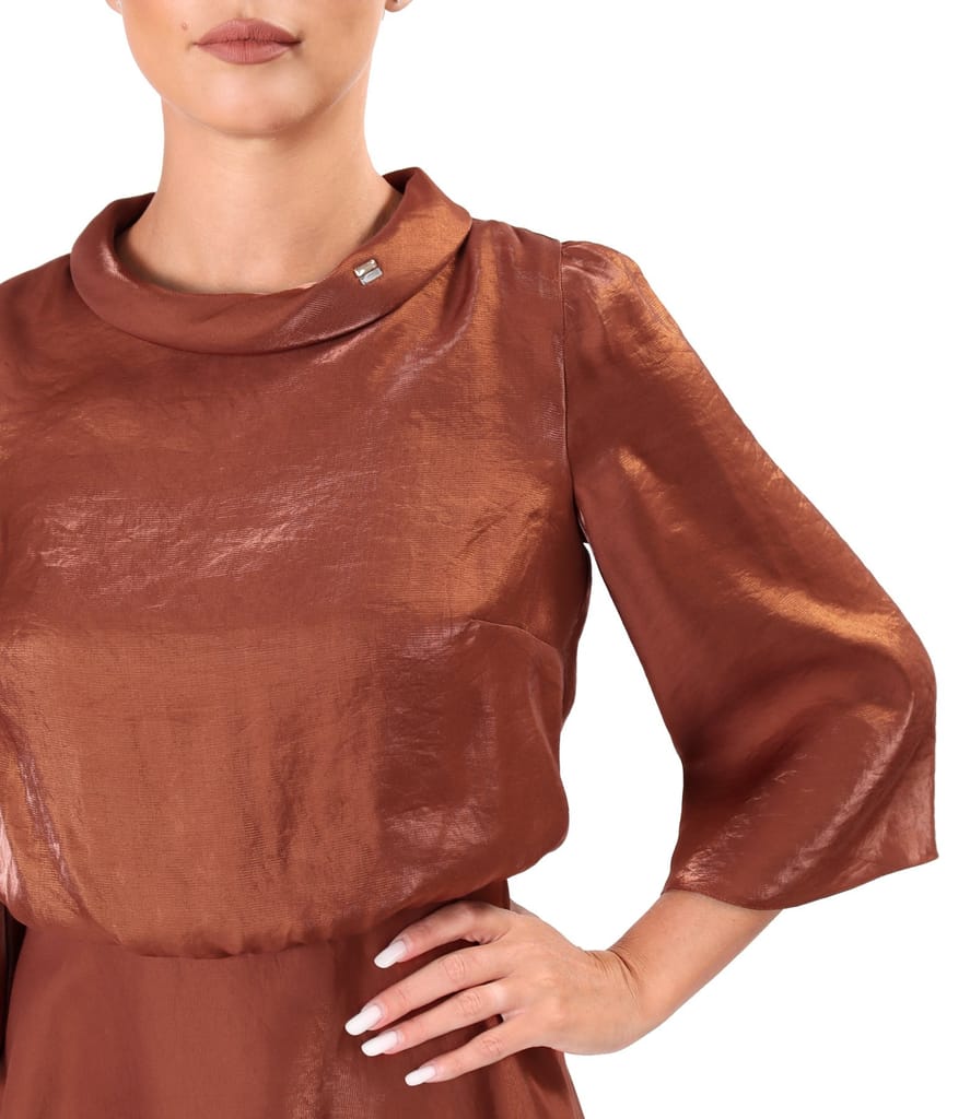 Rochie midi din tesatura satinata