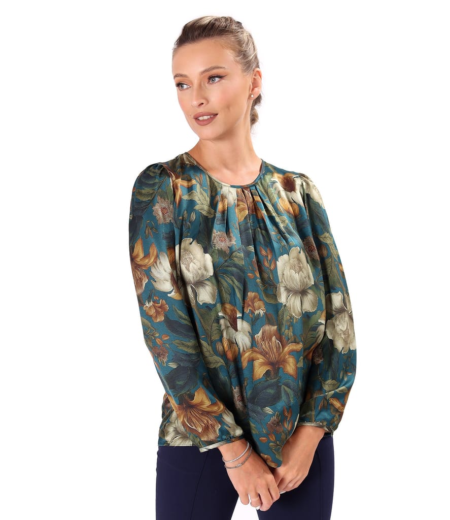 Bluza cu falduri la decolteu din viscoza cu matase naturala