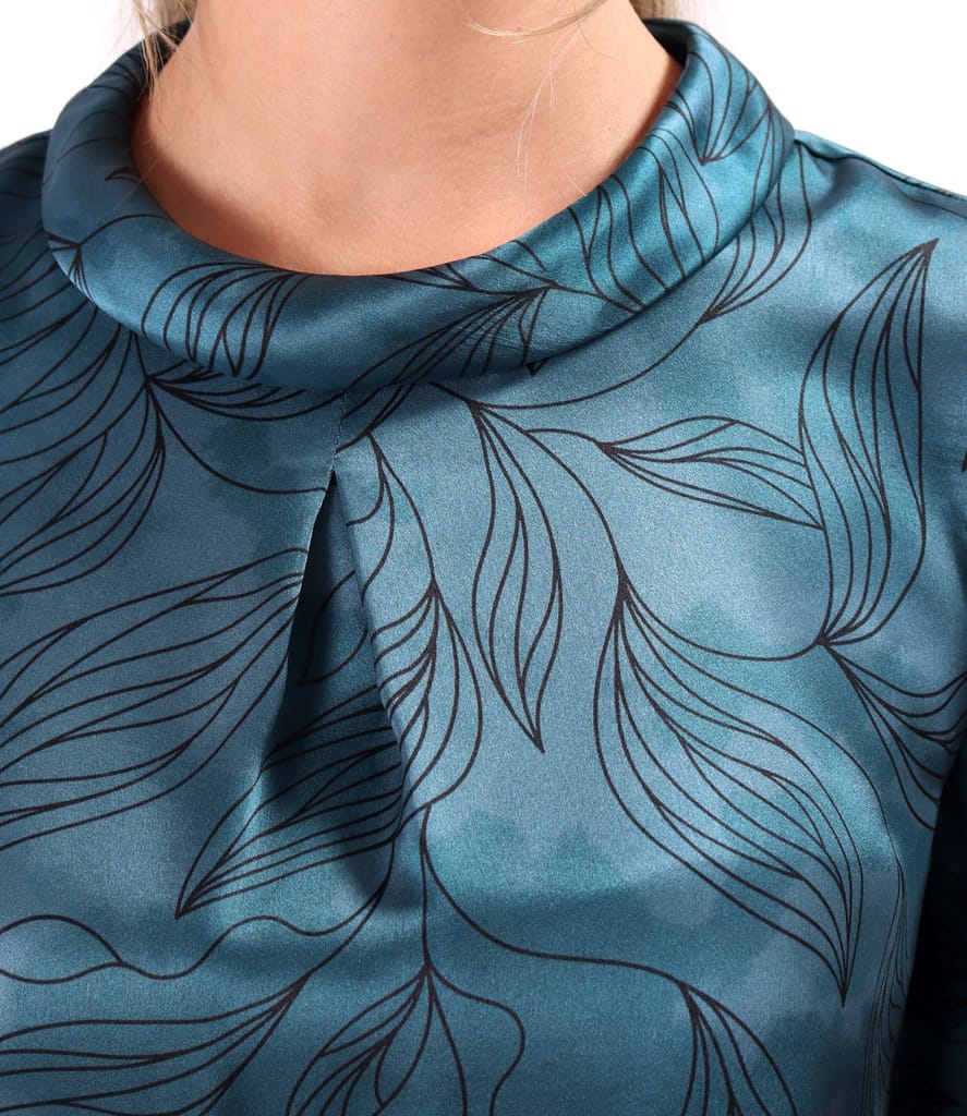 Bluza din matase naturala imprimata cu motive florale
