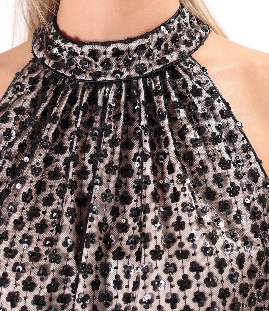 Bluza eleganta din paiete si margele