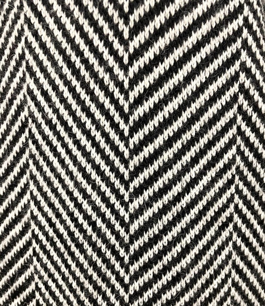 Cardigan lung tricotat cu lana si alpaca, cu model zigzag si cordon in talie
