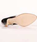 Pantofi Via Montenapoleone Sara combinatie alb - negru 4047