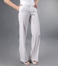 Pantaloni din viscoza creponata alba